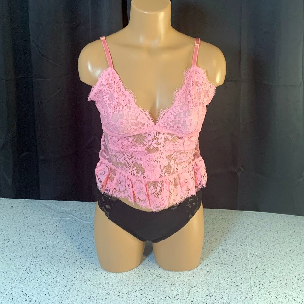 Victoria's Secret Dare to Dream Lace Flounce Bra Top Corset Bustier Large
